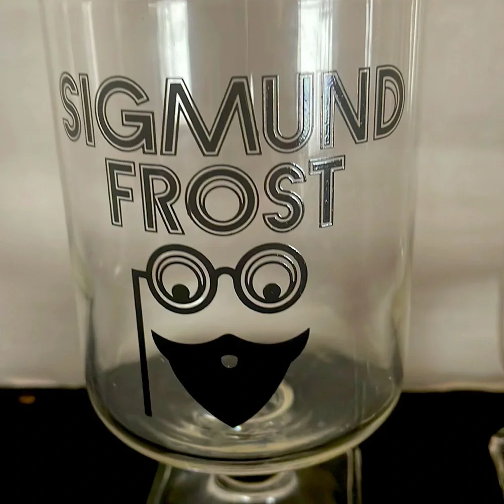 Vintage Sigmund Frost Vintage Stemmed‎ Cocktail Glasses